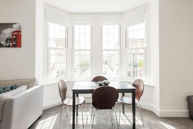 Apartament Kennington A/apartment *
